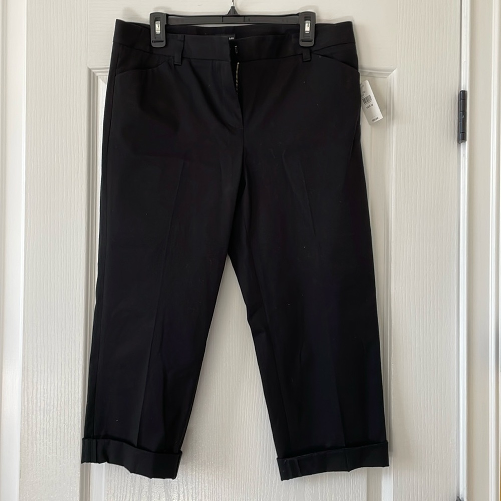 Lord and Taylor Capri pants